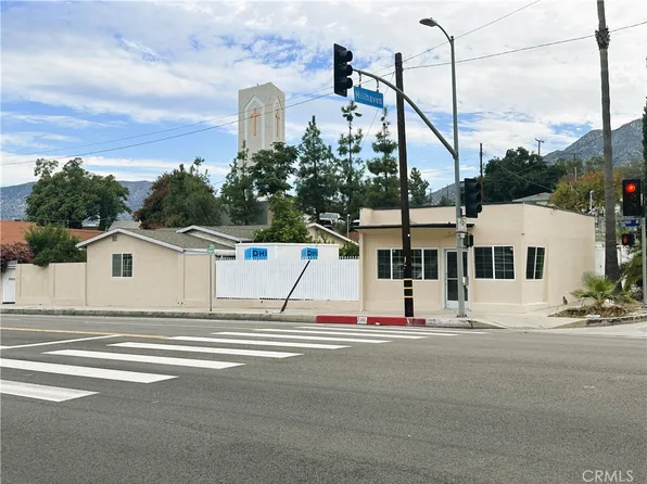 7301-7307 Foothill Blvd, Tujunga, CA 91042