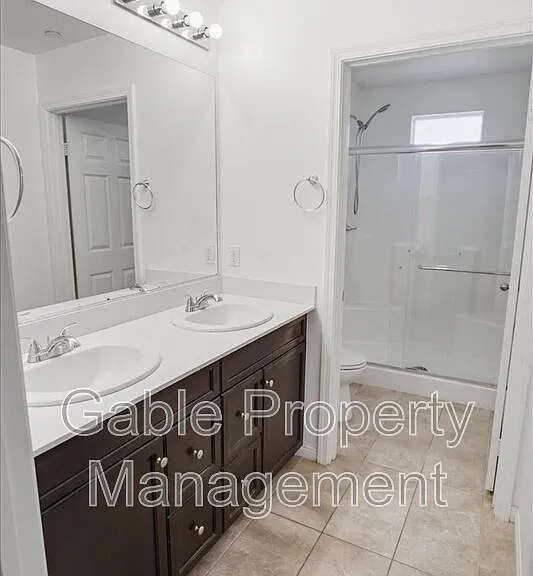 14854 Nordhoff St — Photo 13