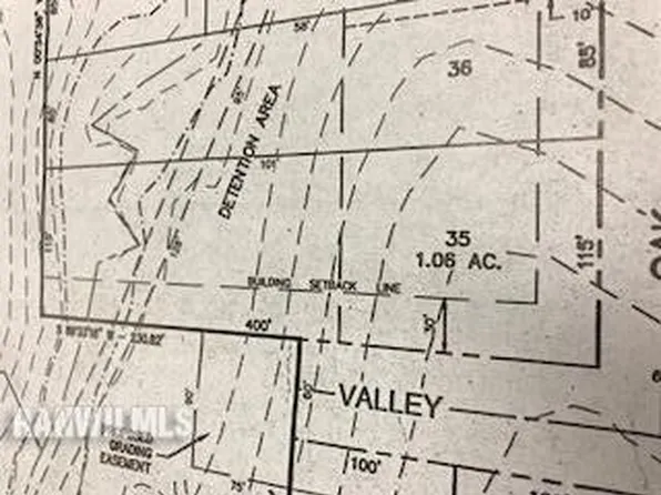 305 Valley View Dr, Lena, IL 61048