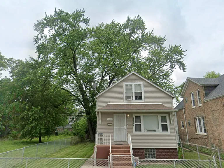 11516 S Yale Ave — Photo 3