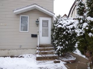 619 E Center St APT 2, Rochester, MN 55904