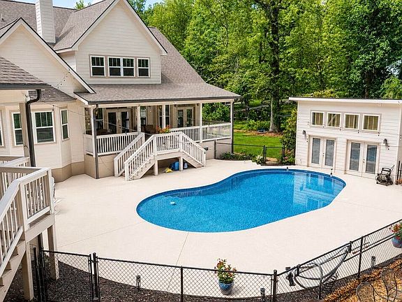 4th image of 314 Marvin Ln