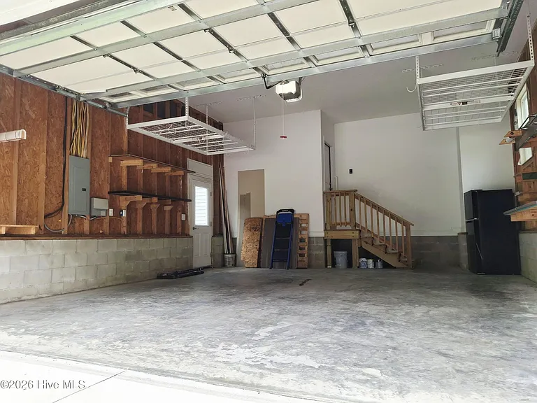 164 Bay View Dr — Photo 38