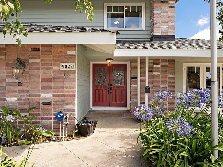 9022 Niguel Cir — Photo 2