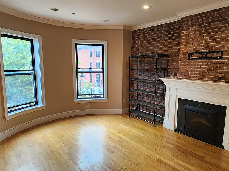 681 Tremont St #3 — Photo 4
