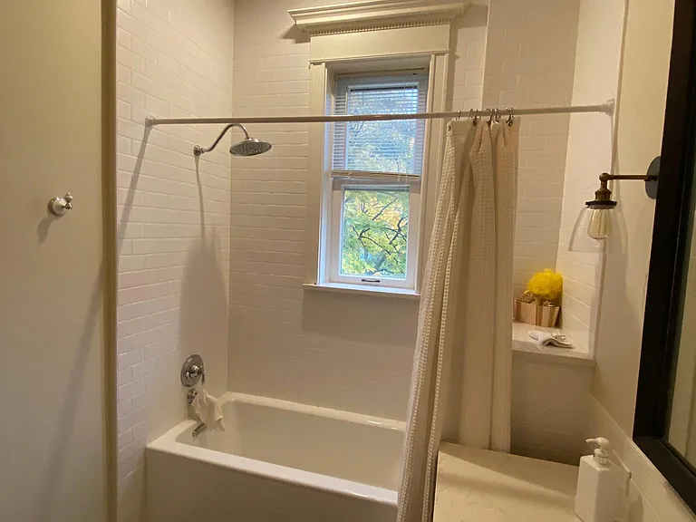 1059 W Oakdale Ave #3 — Photo 12