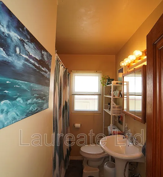 161 E Eastman Ave — Photo 7
