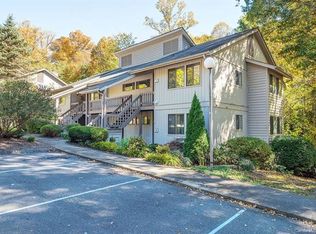 2 Cedarwood Dr APT D, Asheville, NC 28803