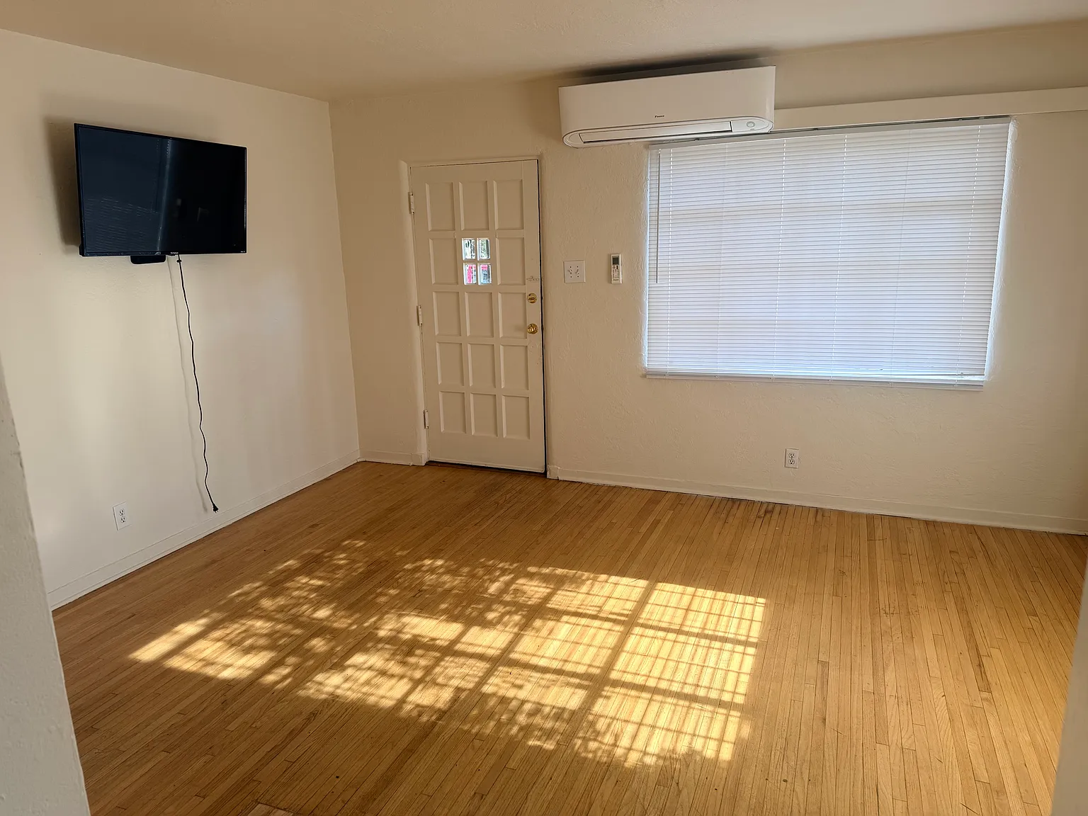 1 bed, 615 sqft, $1,500 — Photo 2