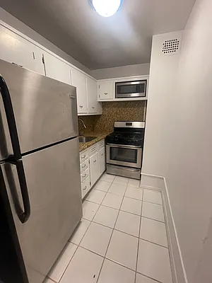 Rented by Lodger Corp | media 3