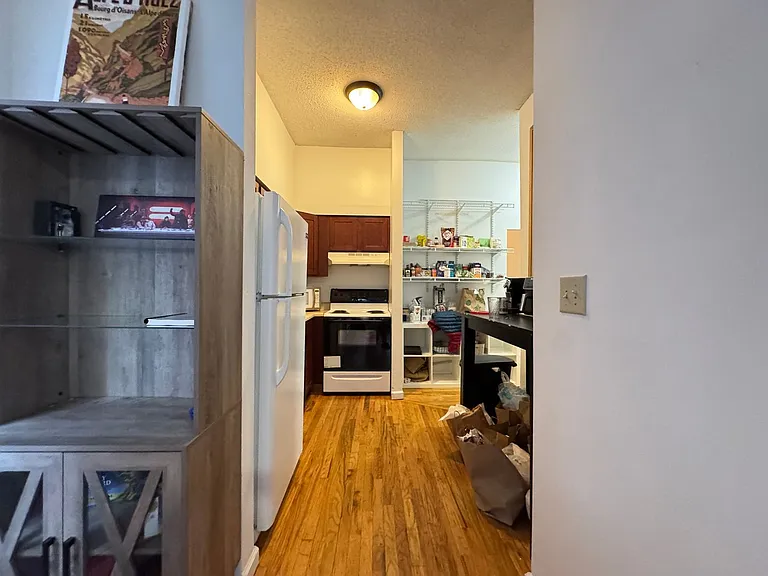 61 Lake Pl — Photo 10