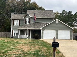 17 Riverview Ct SE, Cartersville, GA 30120