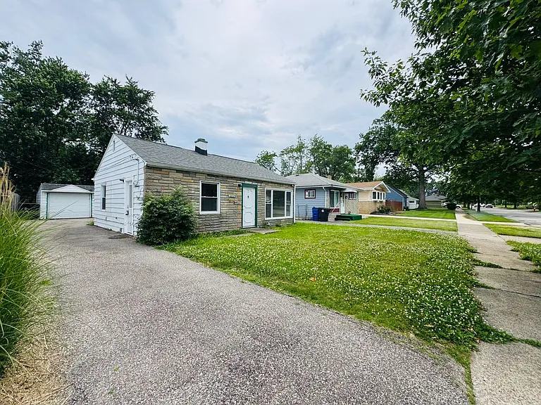 12813 Guardian Blvd — Photo 6