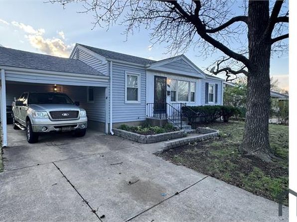 1425 Saint Bernadette Ln