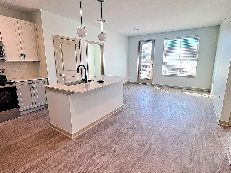 Oxlley Apartment Home