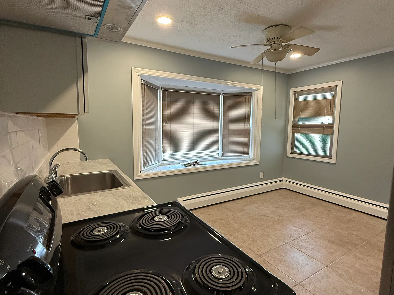 4 bed, 1510 sqft, $4,500 — Photo 4