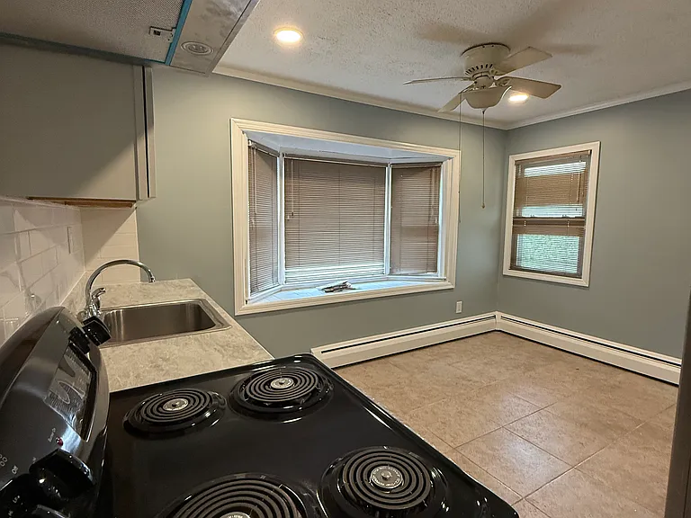 56 Jester Ln — Photo 4