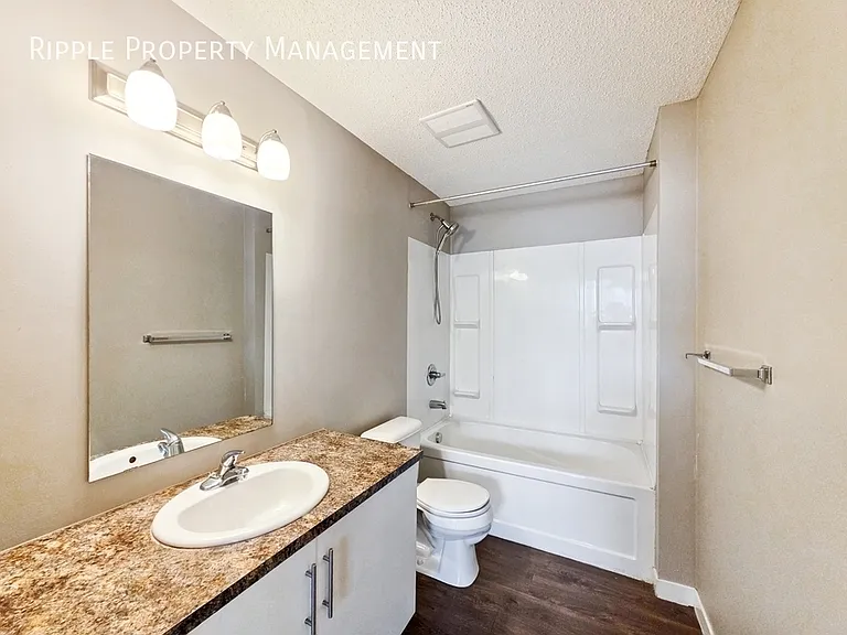 1740 9th St NW #304 — Photo 14