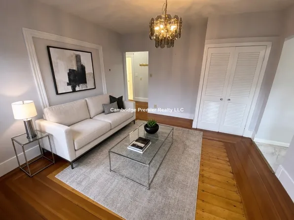 33 Everett Ave, Somerville, MA
