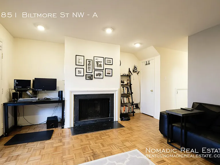 1851 Biltmore St NW #A — Photo 2