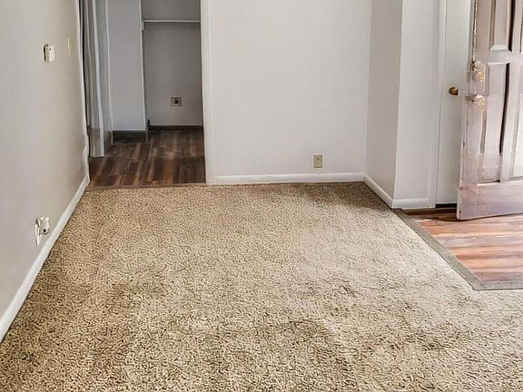 2nd image of 212 Cimarron Ave