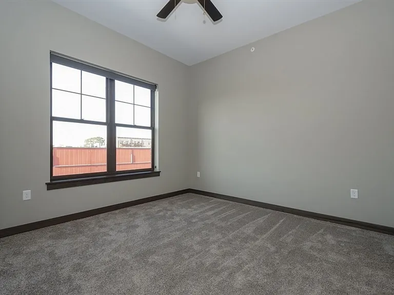 Depot Building D Luxury Rentals — Photo 22