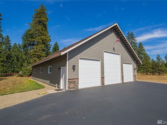 MASSIVE 44x60 shop with unfinished space above (MIL, office, rec room?)