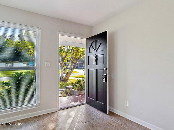 5th image of 1714 DUPRE Drive