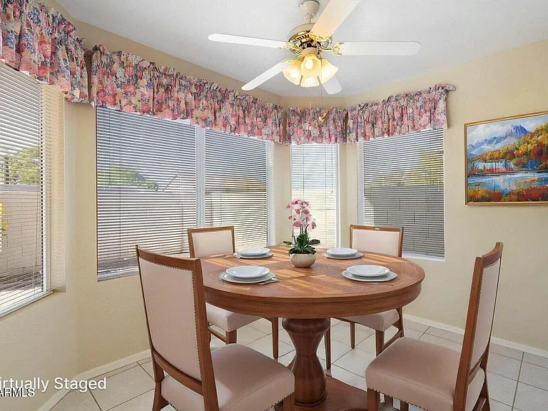 10622 W Mohawk Ln — Photo 10
