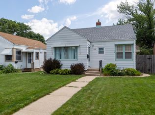 2126 S 88th St, Milwaukee, WI 53227