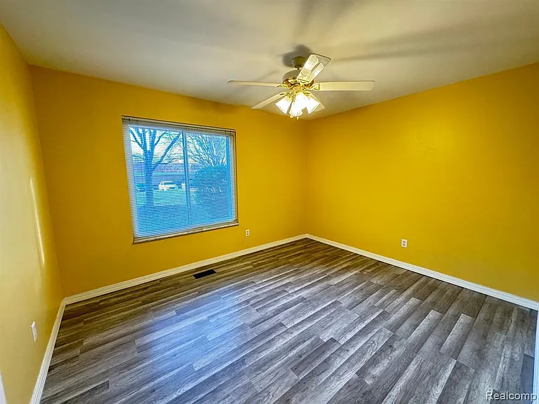 16880 Edloytom Way #137 — Photo 9
