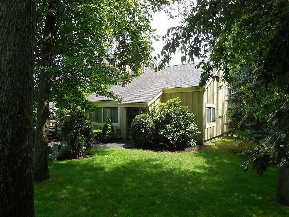 1st image of 44 Bittersweet Ln #44
