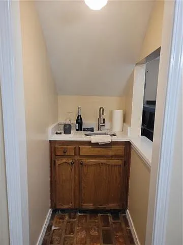 839 E Boyd Dr #C — Photo 8