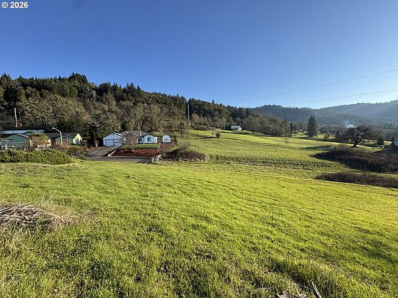 5th image of 1192 W Harris Hills Dr
