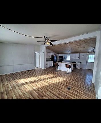 4th image of 9706 Haken Rd