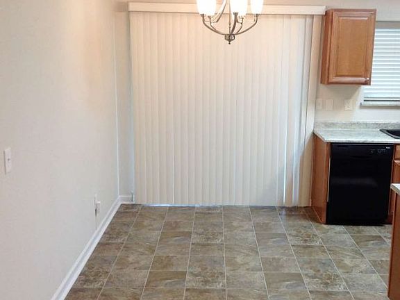 3rd image of 4309 San Marino Dr
