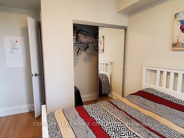 120 Harrison Garden Blvd #1431 — Photo 8