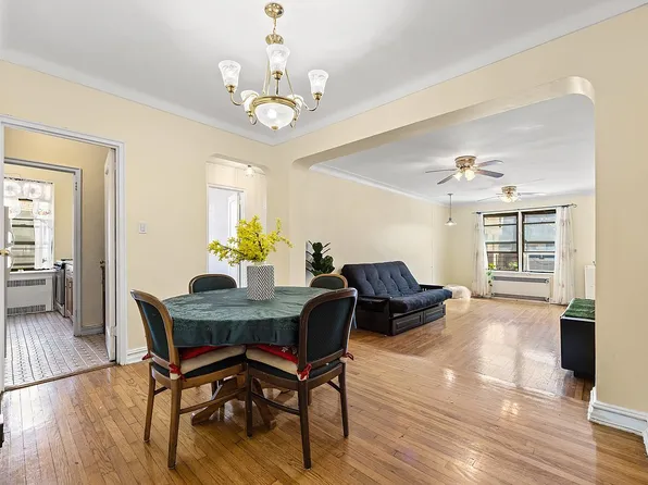 3535 75th St APT 522, Flushing, NY 11372