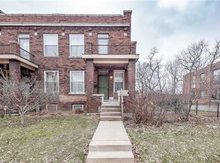6020 Etzel Ave, Saint Louis, MO 63112