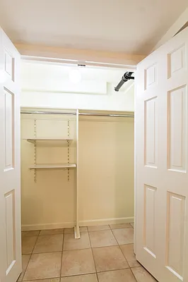 Rented by Compass | media 28