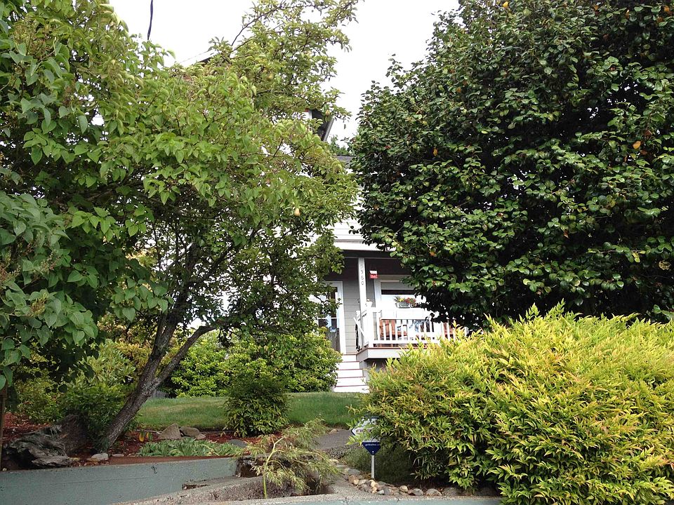 2nd image of 5560 29th Ave NE