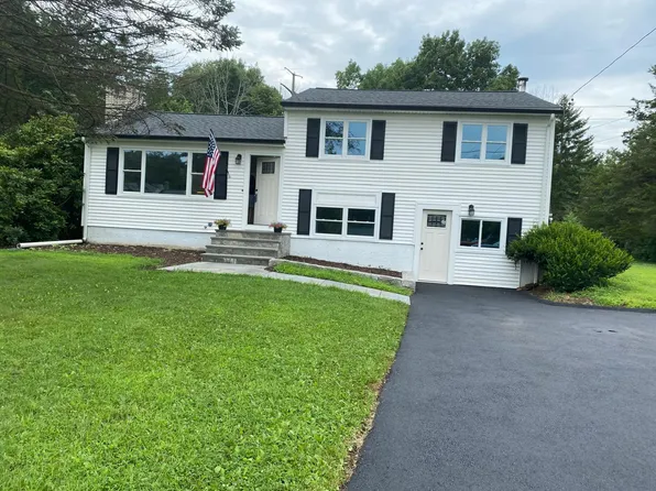30 Dean Rd, Brookfield, CT 06804