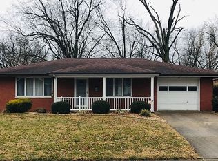 192 E Lebanon St, Nashville, IL 62263