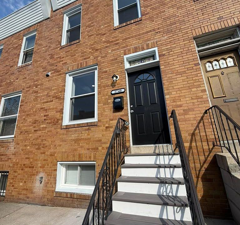 1st image of 2740 Mura St