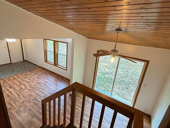 4th image of 6637 White Rd