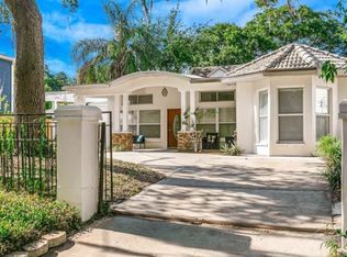 3109 W Oakellar Ave, Tampa, FL 33611
