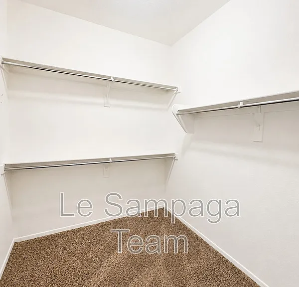 17636 W Maui Ln — Photo 25