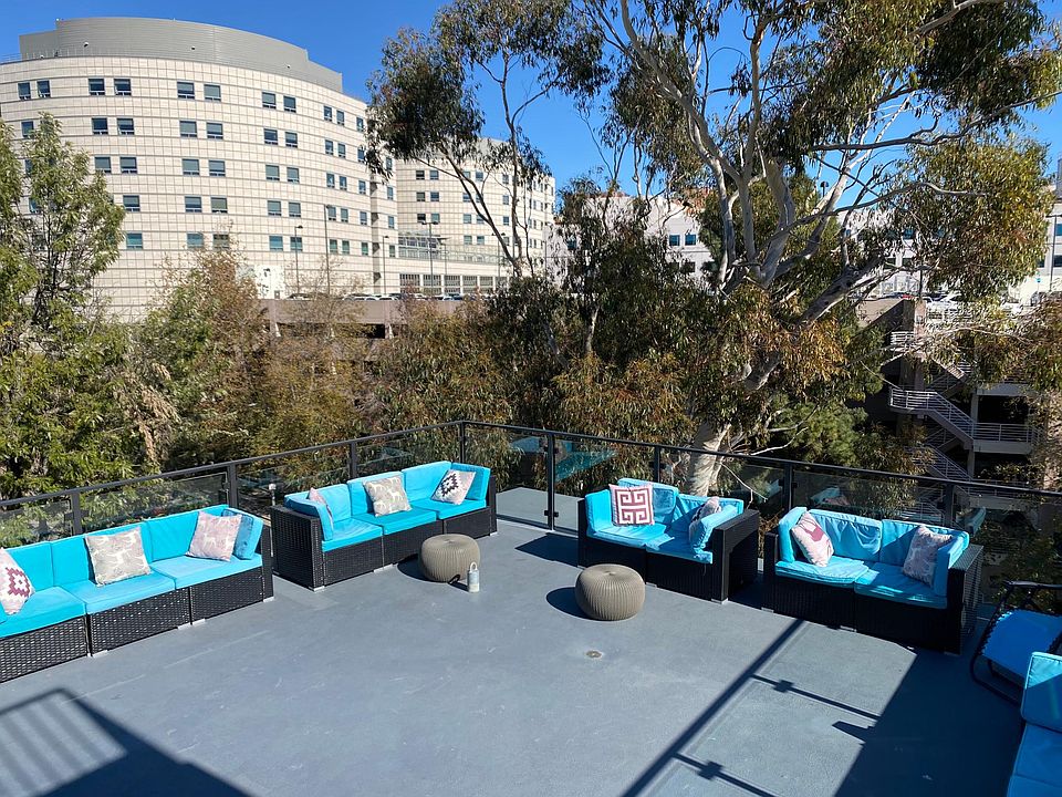 705 Gayley Avenue, Westwood, CA 90024 - Roof Deck