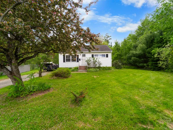 131 Forest Avenue, Orono, ME 04473