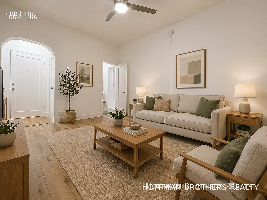103 S Edgemont St Los Angeles, CA 90004 — Photo 1